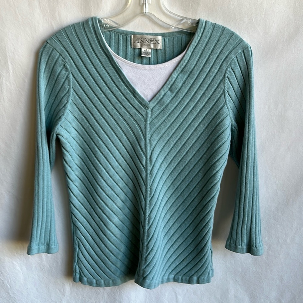 Casual Corner Annex seafoam green and white sweater, size PM